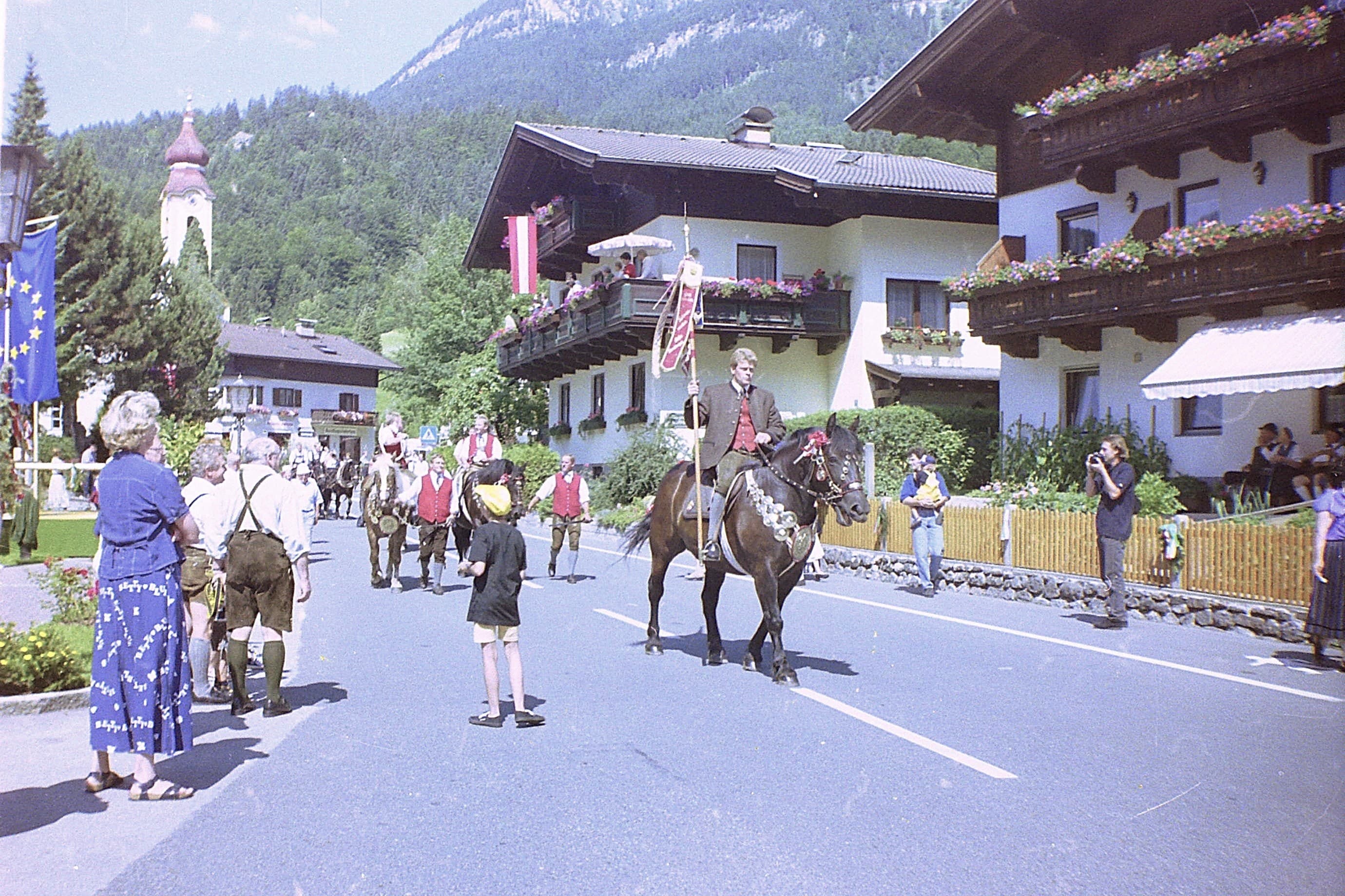 Damals 19